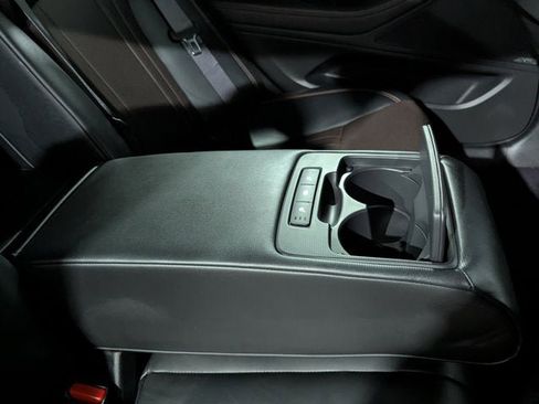 Used 2019 Genesis G80 3.3T Sport image 27