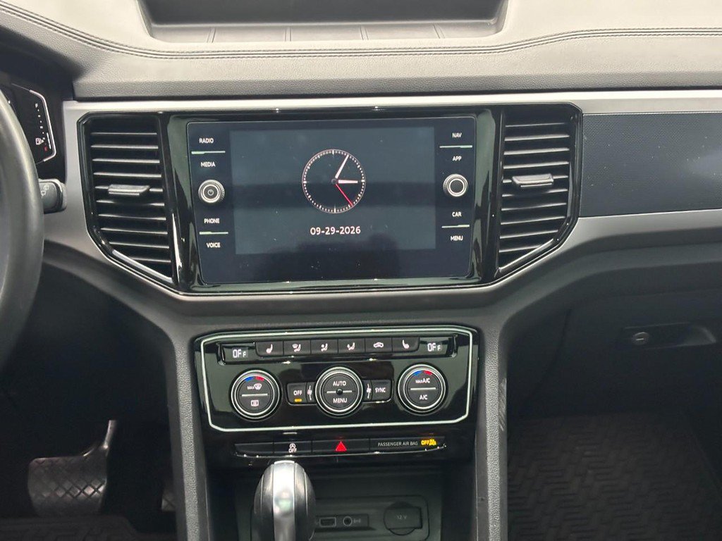 Used 2020 Volkswagen Atlas Cross Sport SEL AWD/4WD image 13