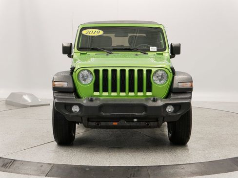 Certified 2019 Jeep Wrangler Sport image 37
