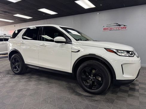 Used 2021 Land Rover Discovery Sport S image 2