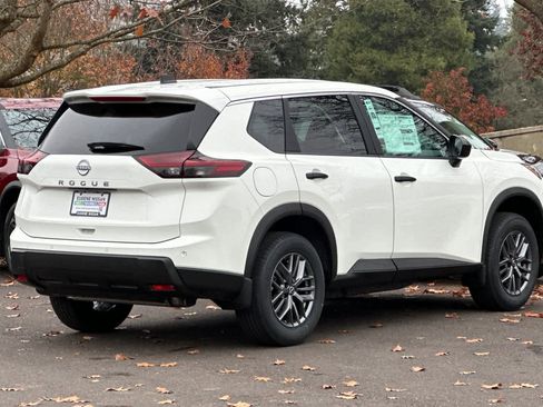 New 2026 Nissan Rogue S image 2