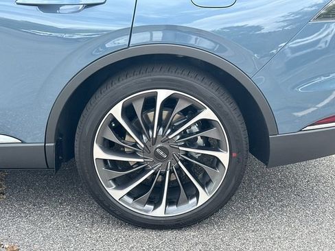 New 2026 Lincoln Aviator Reserve AWD/4WD image 19
