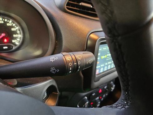 Used 2020 Jeep Renegade Latitude image 14