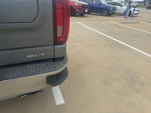 Used 2020 GMC Sierra 1500 SLT image 18