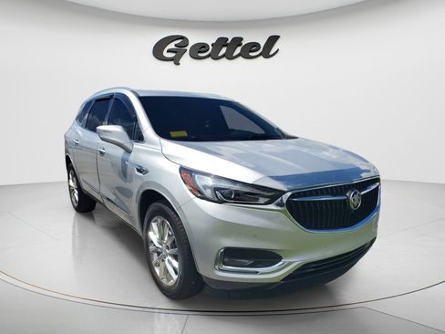 Used 2021 Buick Enclave Premium w/ Surround and Sites Package FWD image 2