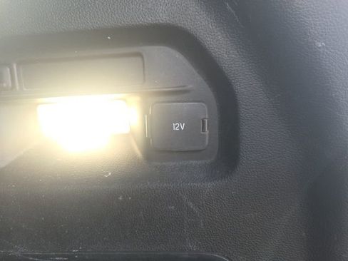 Used 2020 Ford Explorer XLT w/ Equipment Group 202A image 11