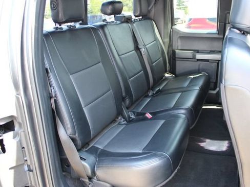 Used 2016 Ford F150 XLT w/ Equipment Group 302A Luxury AWD/4WD image 45