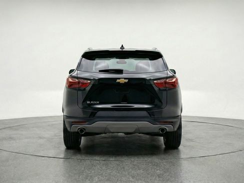 Used 2025 Chevrolet Blazer LT image 7