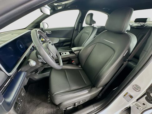 Used 2024 Hyundai Ioniq 6 SEL RWD image 13