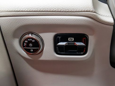 Used 2022 Mercedes-Benz EQS AMG 4MATIC image 52