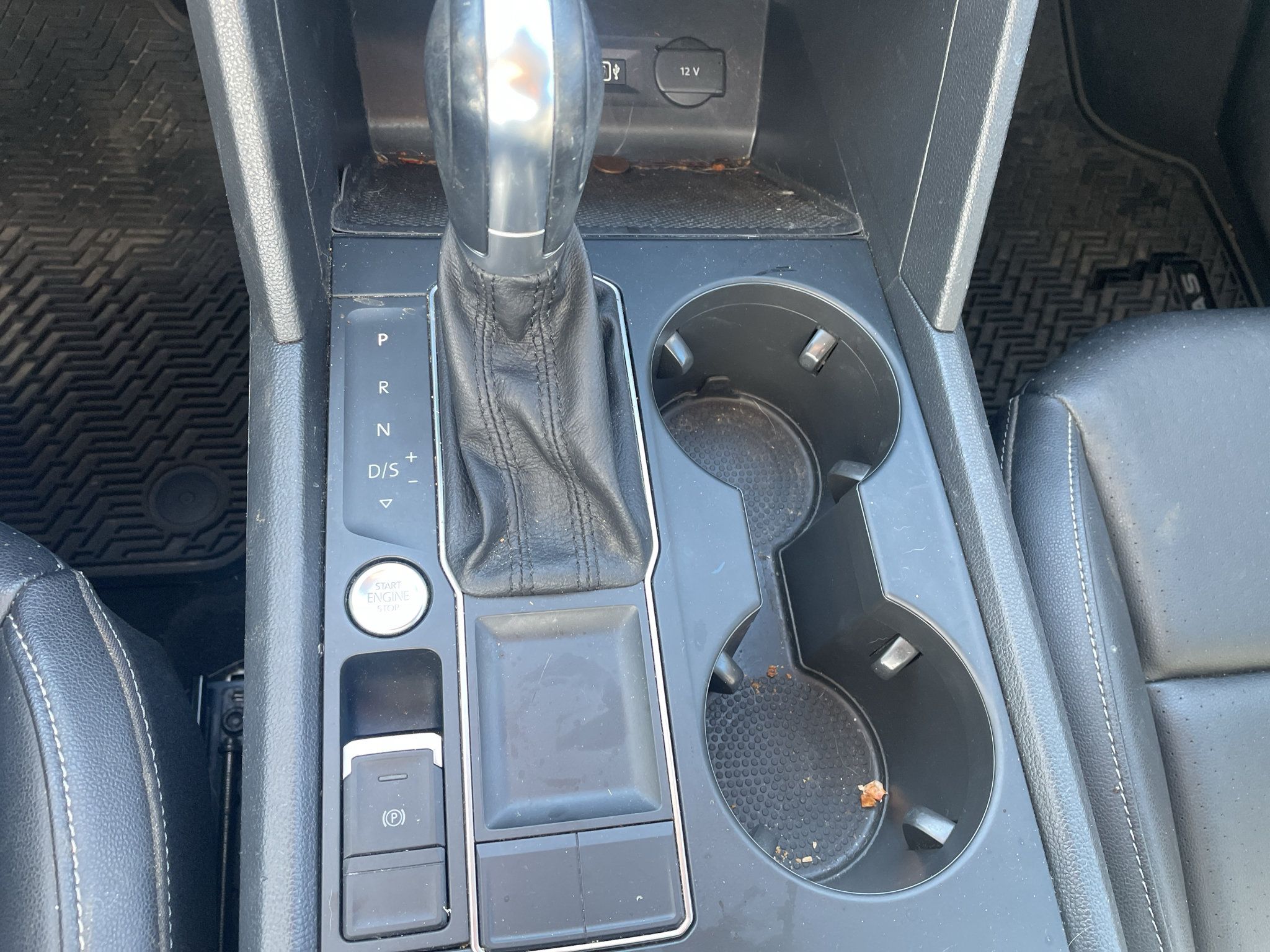 Used 2019 Volkswagen Atlas SE w/ Towing Package FWD image 17