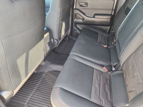 Used 2024 Nissan Frontier PRO-4X w/ Off-Road Protection Package image 33