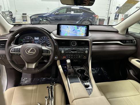 Used 2020 Lexus RX 350 AWD w/ Luxury Package image 13
