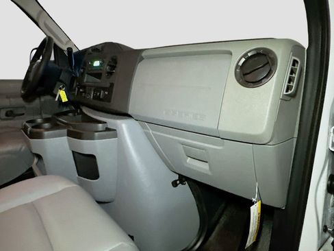 New 2026 Ford E-350 and Econoline 350 Super Duty w/ Power Equipment Group RWD image 32