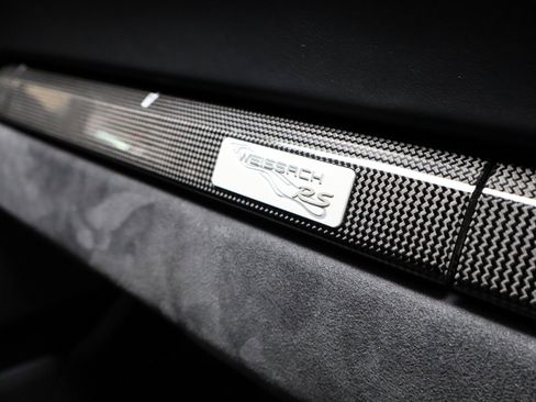 Certified 2018 Porsche 911 GT2 RS RWD image 37