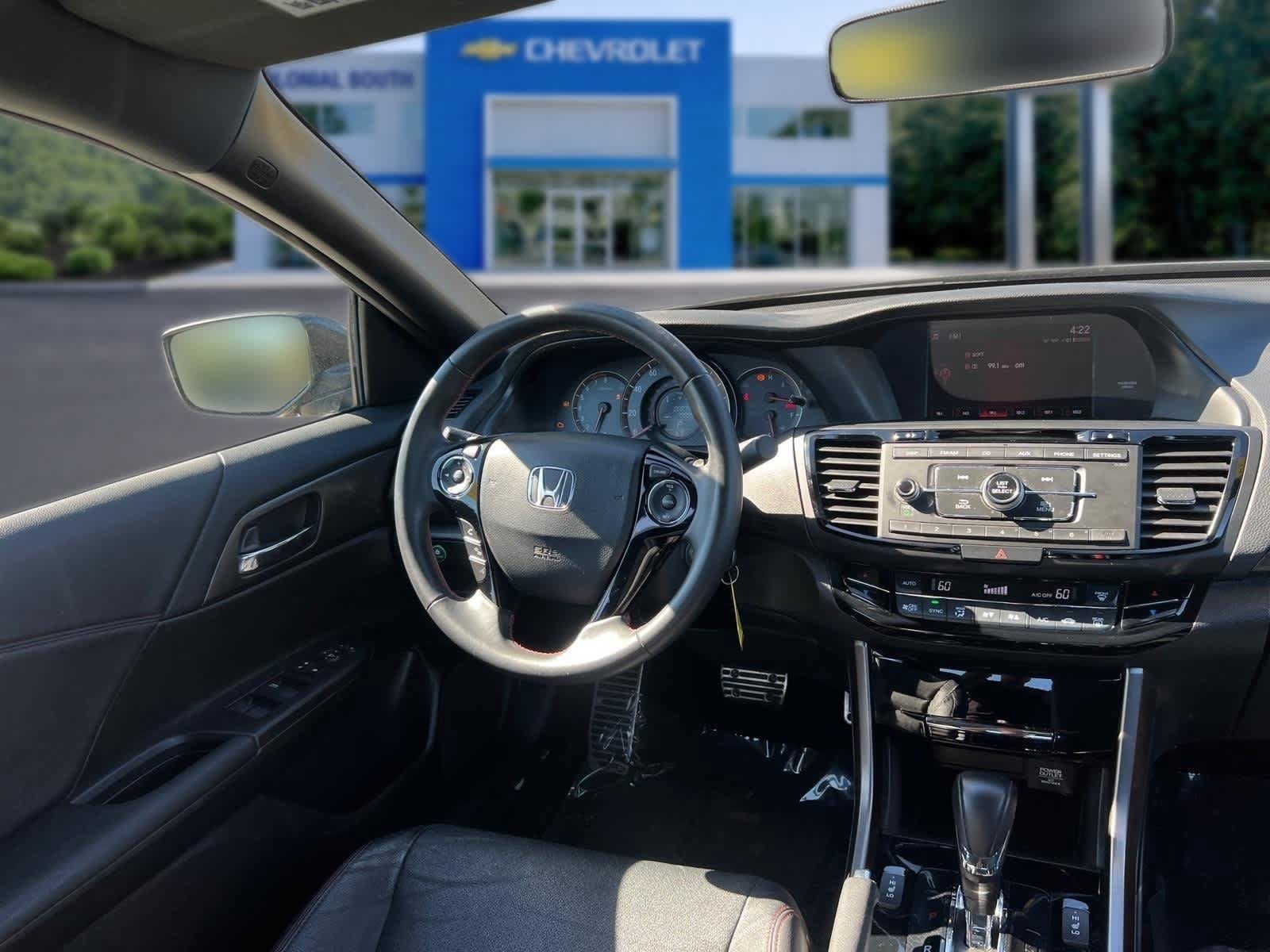 Used 2017 Honda Accord Sport Special Edition image 29