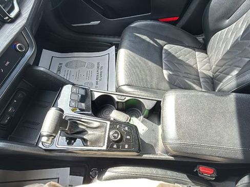 Used 2024 Kia Sportage X-Line w/ X-Line Premium Package image 20