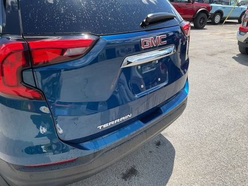 Used 2019 GMC Terrain SLE w/ Driver Convenience Package FWD image 20