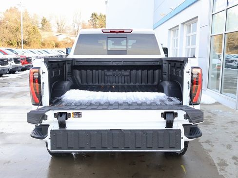 New 2026 GMC Sierra 2500 AT4 image 34