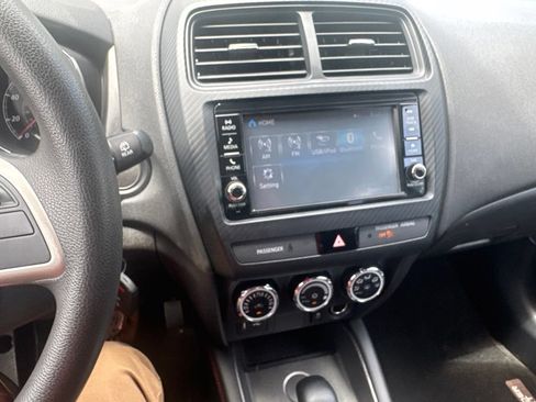 Used 2019 Mitsubishi Outlander Sport FWD image 11
