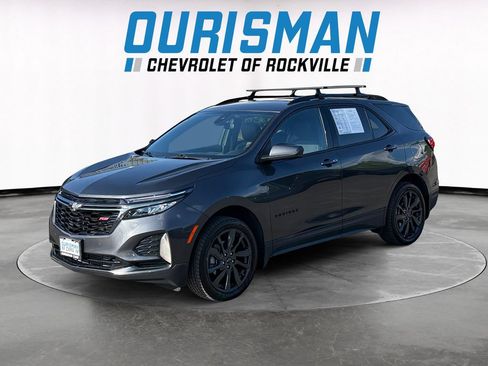Used 2023 Chevrolet Equinox RS AWD/4WD image 2