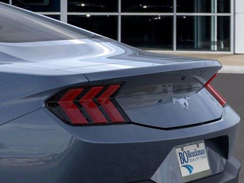 Used 2026 Ford Mustang Coupe image 26