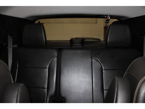 Used 2021 Chevrolet Traverse LT image 17