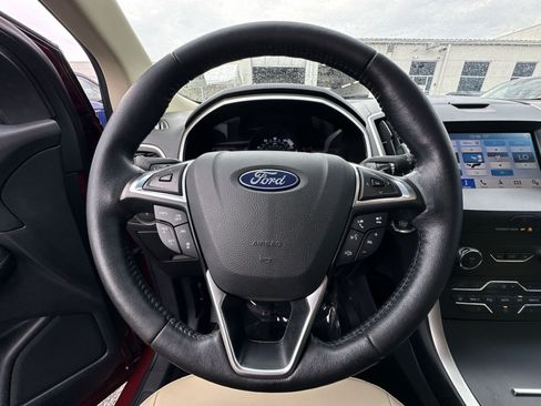 Used 2019 Ford Edge SEL w/ Equipment Group 201A AWD/4WD image 24