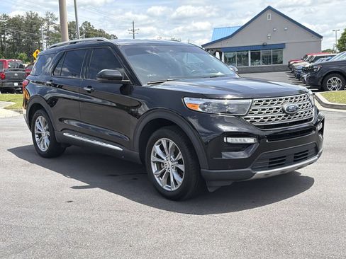 Used 2022 Ford Explorer Limited w/ Equipment Group 301A RWD image 35