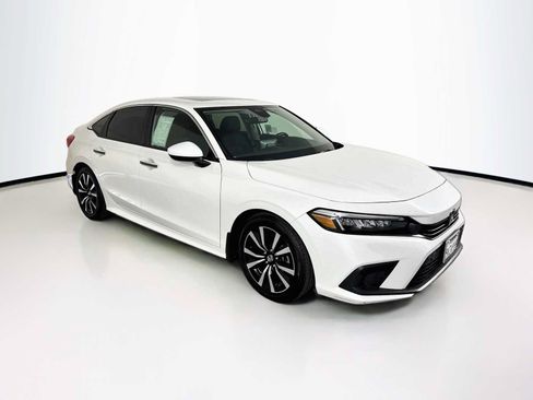 Certified 2024 Honda Civic EX image 1