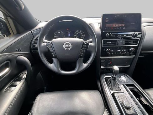 Certified 2023 Nissan Armada SL w/ Midnight Edition Package RWD image 6