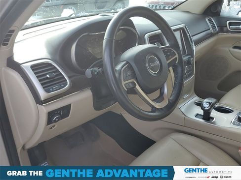 Used 2014 Jeep Grand Cherokee Limited w/ Trailer Tow Group IV image 8