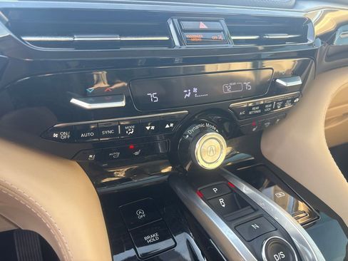 Used 2023 Acura MDX SH-AWD w/ Advance Package image 25