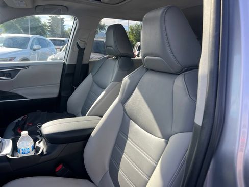 Used 2021 Toyota RAV4 XLE Premium AWD/4WD image 24