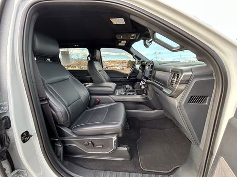 Used 2024 Ford F150 Lariat image 32