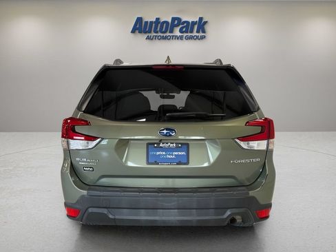 Used 2020 Subaru Forester Premium w/ Popular Package #1 AWD/4WD image 6