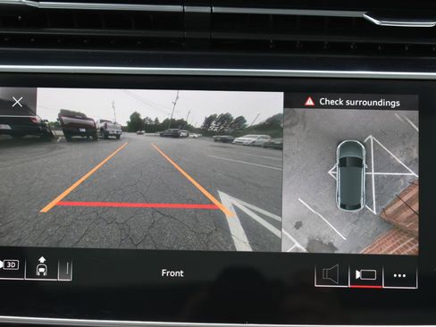 Used 2020 Audi Q8 Prestige w/ Prestige Package AWD/4WD image 18