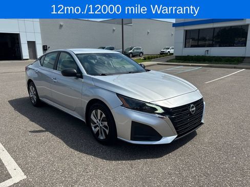 Used 2024 Nissan Altima 2.5 S FWD image 2