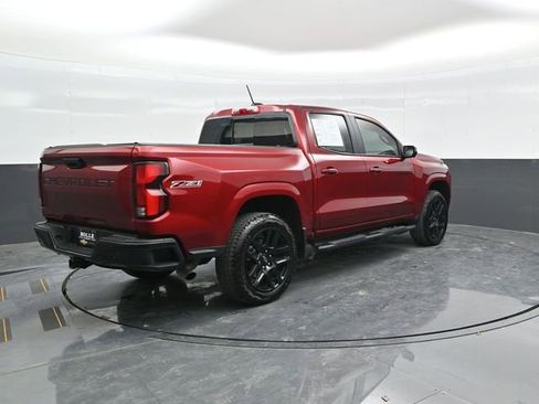 Used 2024 Chevrolet Colorado Z71 w/ Z71 Convenience Package 2 image 6