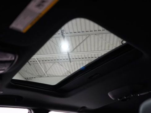 Used 2023 Dodge Durango R/T image 19