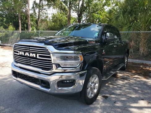 Used 2021 RAM 2500 Laramie AWD/4WD image 4