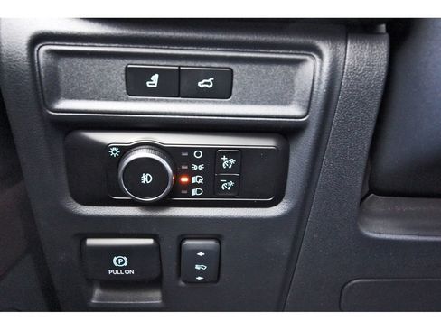 Used 2024 Ford Expedition Limited AWD/4WD image 22
