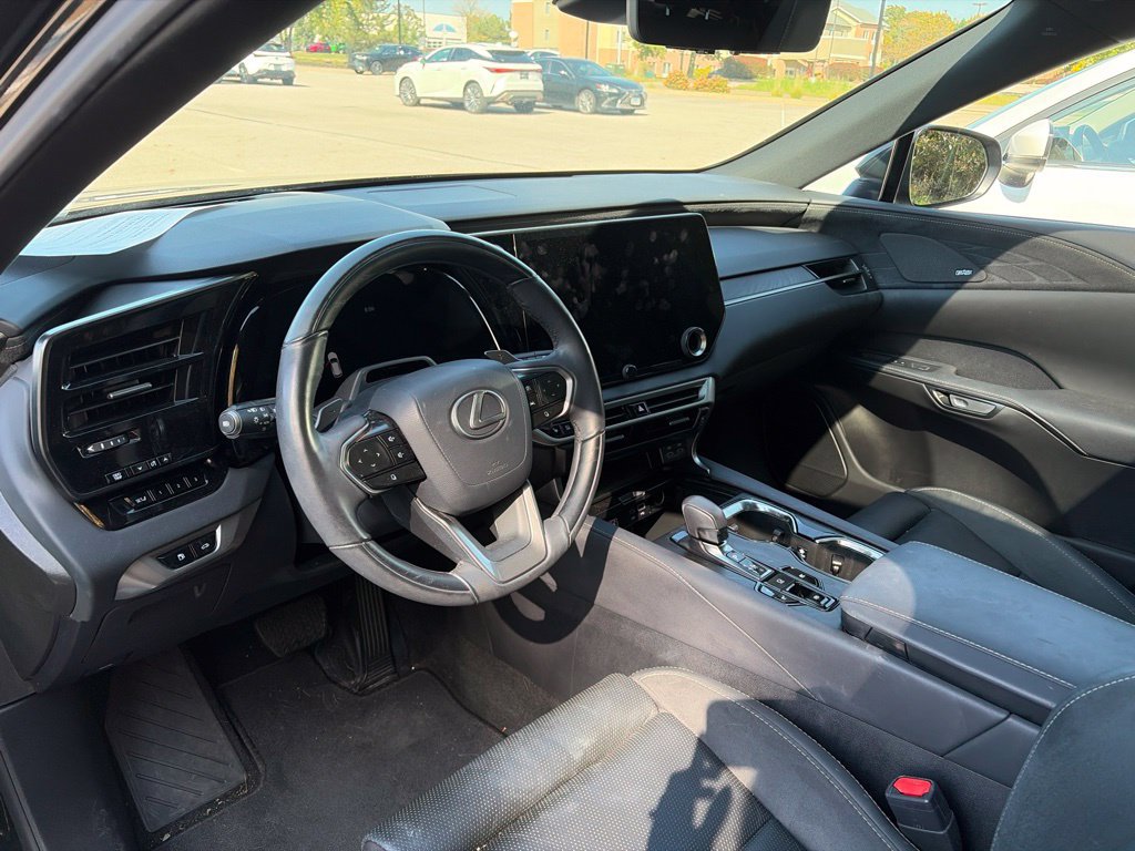 Used 2024 Lexus RX 350 w/ Convenience Package AWD/4WD image 6