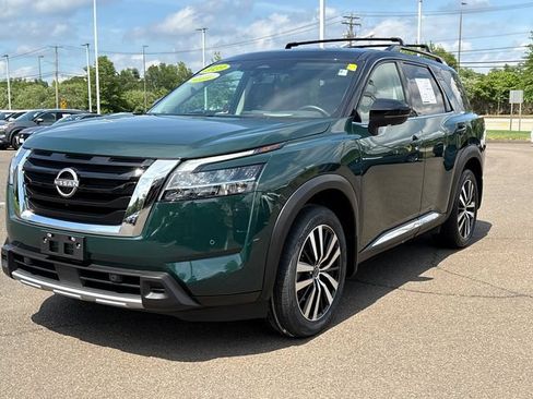 Certified 2023 Nissan Pathfinder Platinum AWD/4WD image 5