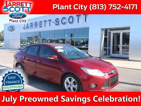 Used 2014 Ford Focus SE FWD image 1