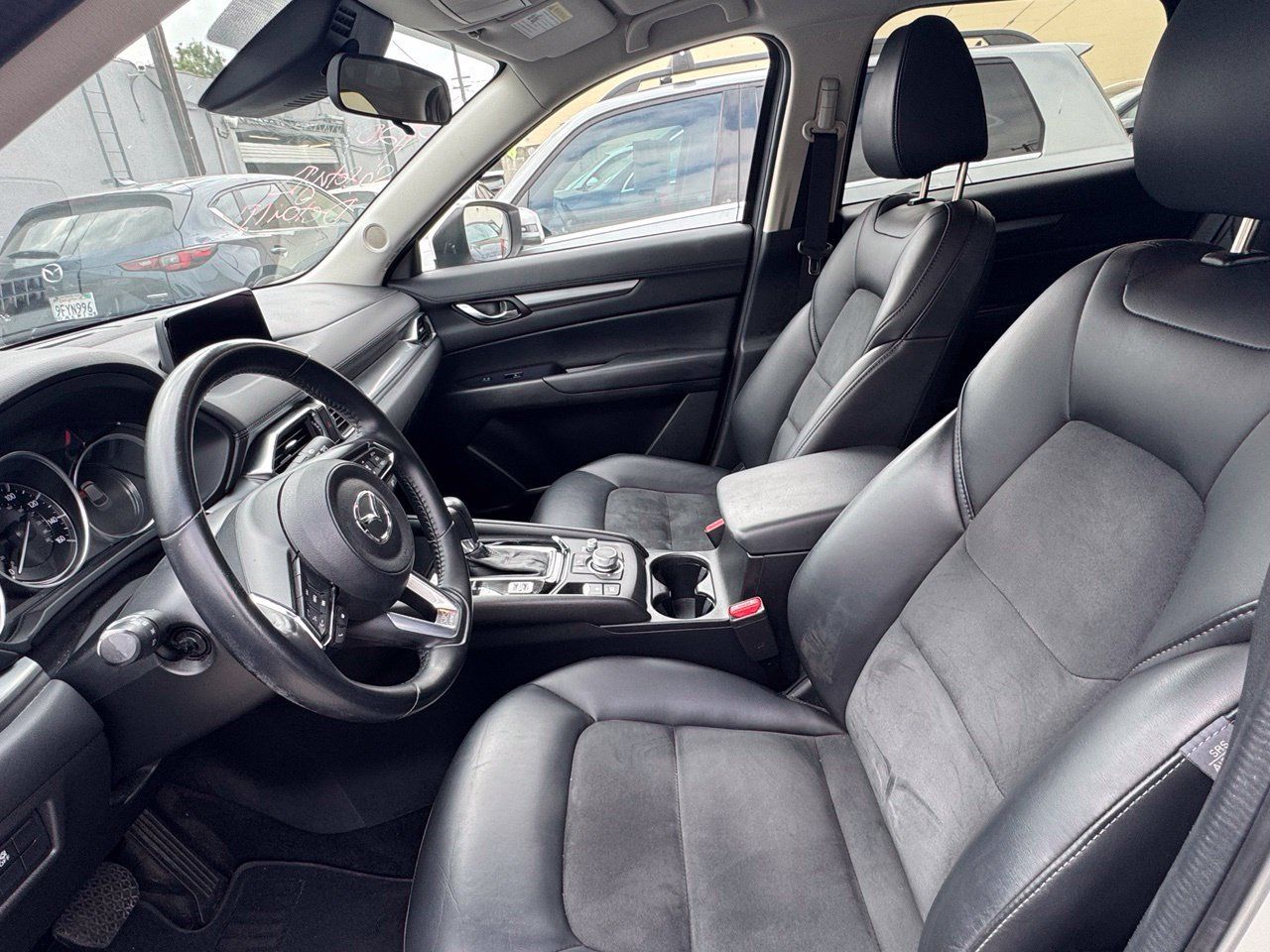 Used 2020 MAZDA CX-5 Touring FWD image 6