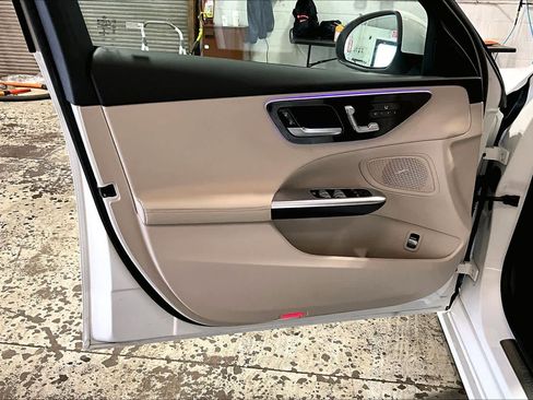 Used 2023 Mercedes-Benz C 300 4MATIC Sedan image 22