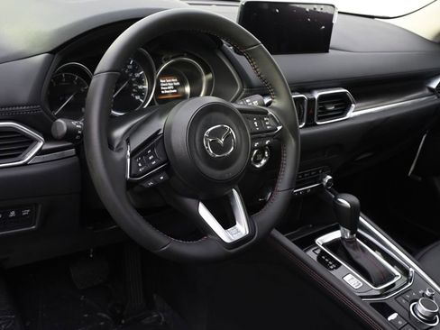 New 2025 MAZDA CX-5 Carbon Edition image 11