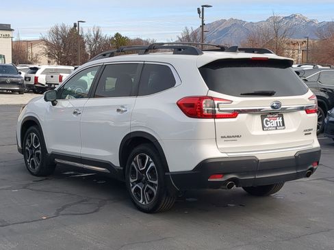 Used 2023 Subaru Ascent Touring image 8