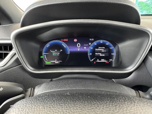Used 2026 Toyota Corolla Cross AWD Hybrid w/ Convenience Package image 28